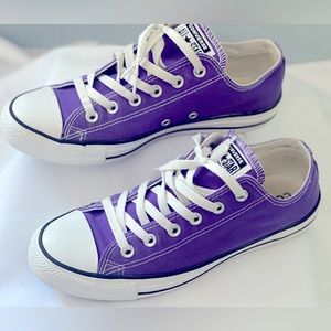 Converse Chuck Taylor Purple